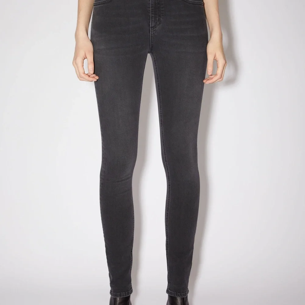 NWOT Acne Studios Climb Skinny Fit Jeans in Used Black